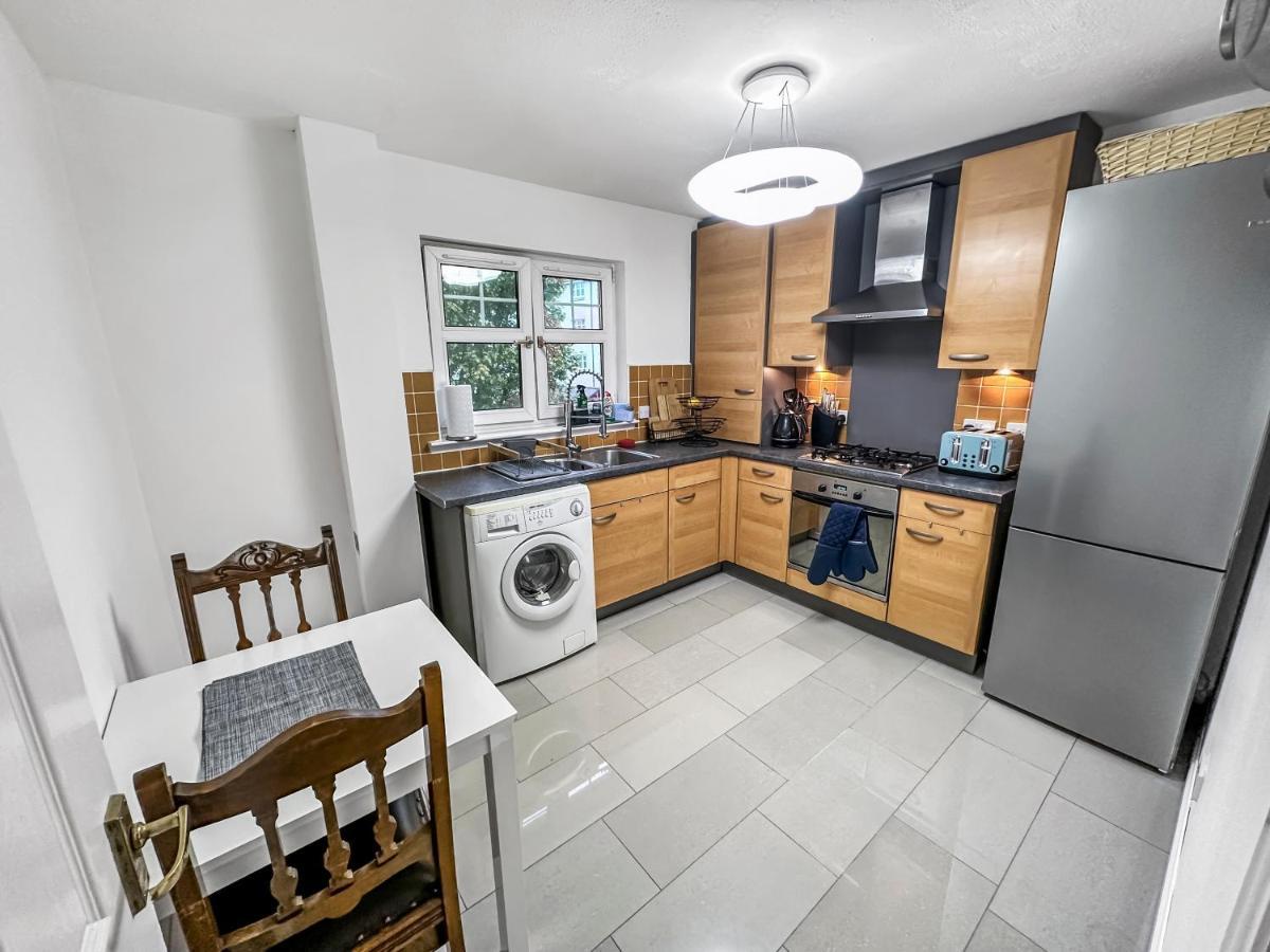 Comfortable 2 Bedroom Flat In The City Centre Edinburgh Eksteriør billede